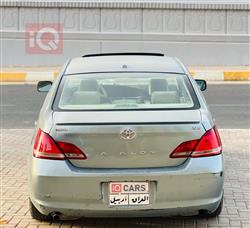 تويوتا أفالون